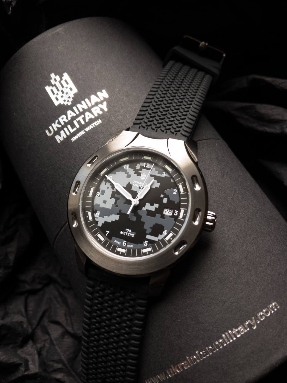 Ukrainian Military Watch Collection Pixel Model TI001/ Dark Gray Pixel water resistant tactical Made in Ukraine